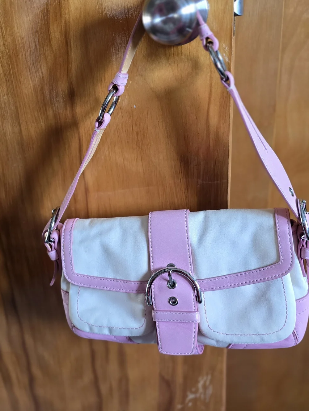 COACH  Hampton Soho Y2K Cream and Pink Leather Shoulder Bag with Flap and Buckle